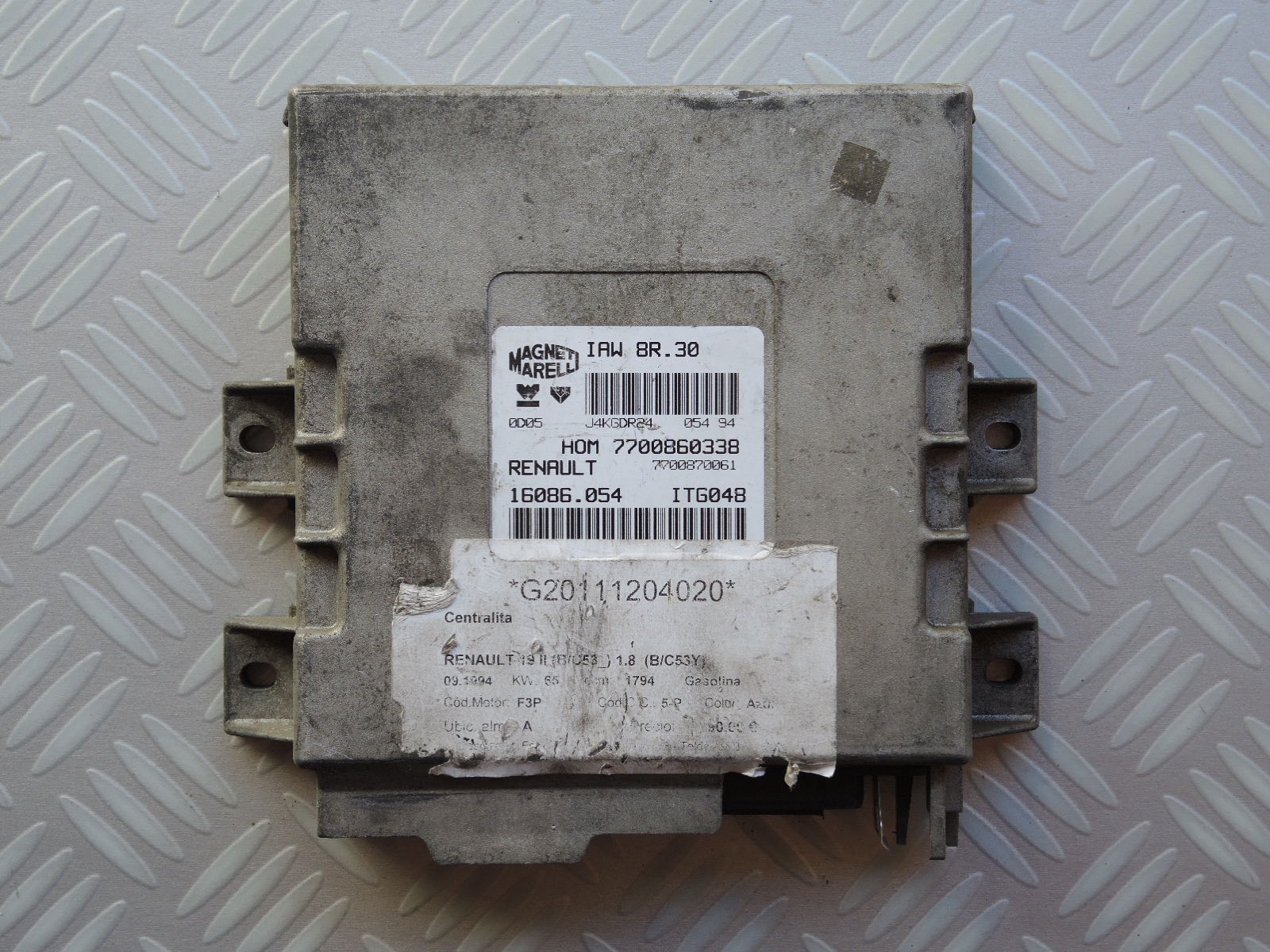 7700870061, ECU RENAULT 19 1.8, MM IAW 8R.30