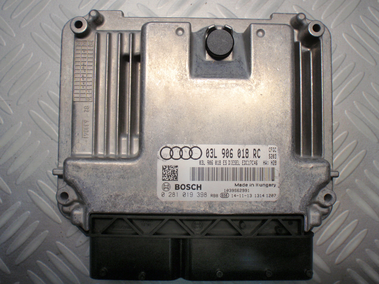 0281019398, ECU AUDI, EDC17C46, 03L906018RC